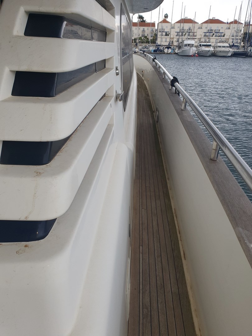 Elegance 82 · 2001 for sale in Málaga & Costa del Sol — photo 6