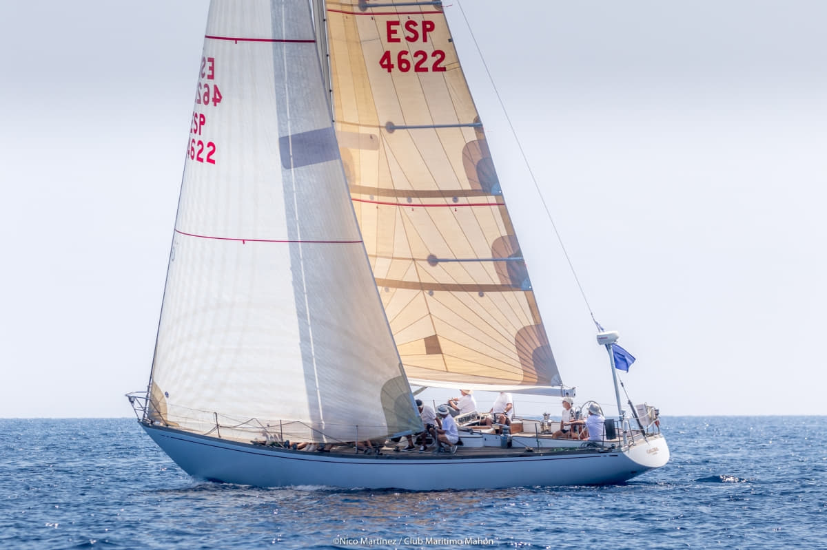 Sparkman & Stephens 43 · 1970 in vendita in Minorca — foto 1