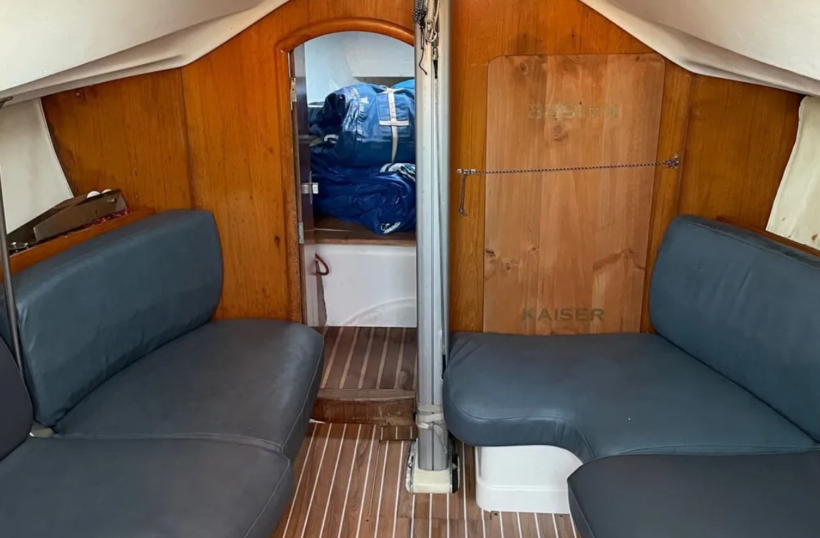 Jeanneau One Design 35 · 1992 en venta en Asturias, Cantabria y País Vasco — foto 9