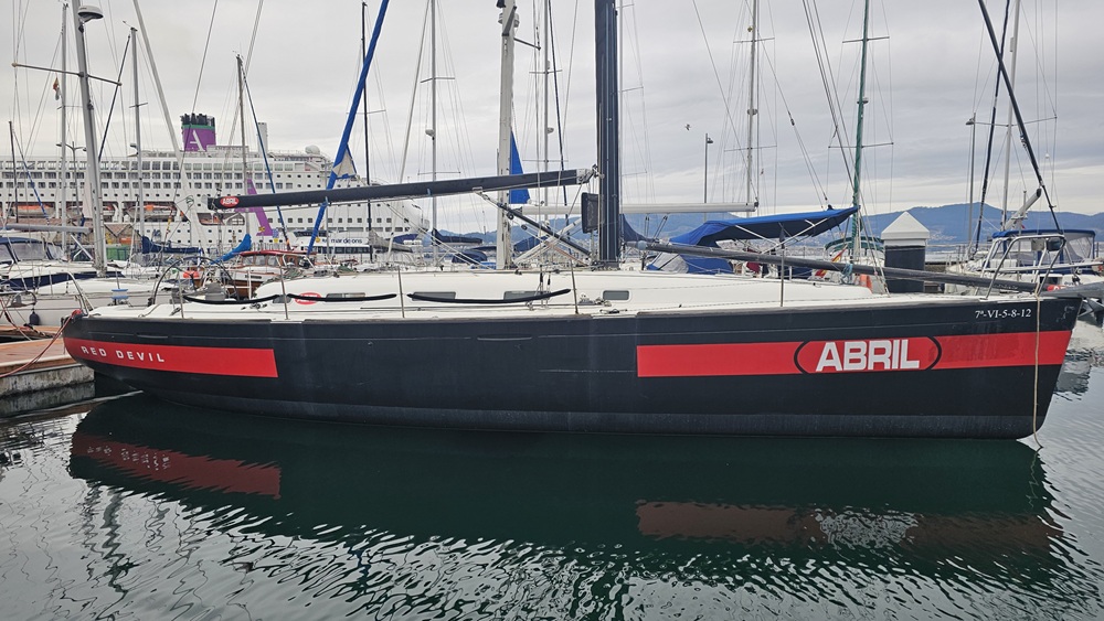 Beneteau First 44.7 · 2004 in vendita in Galizia — foto 1