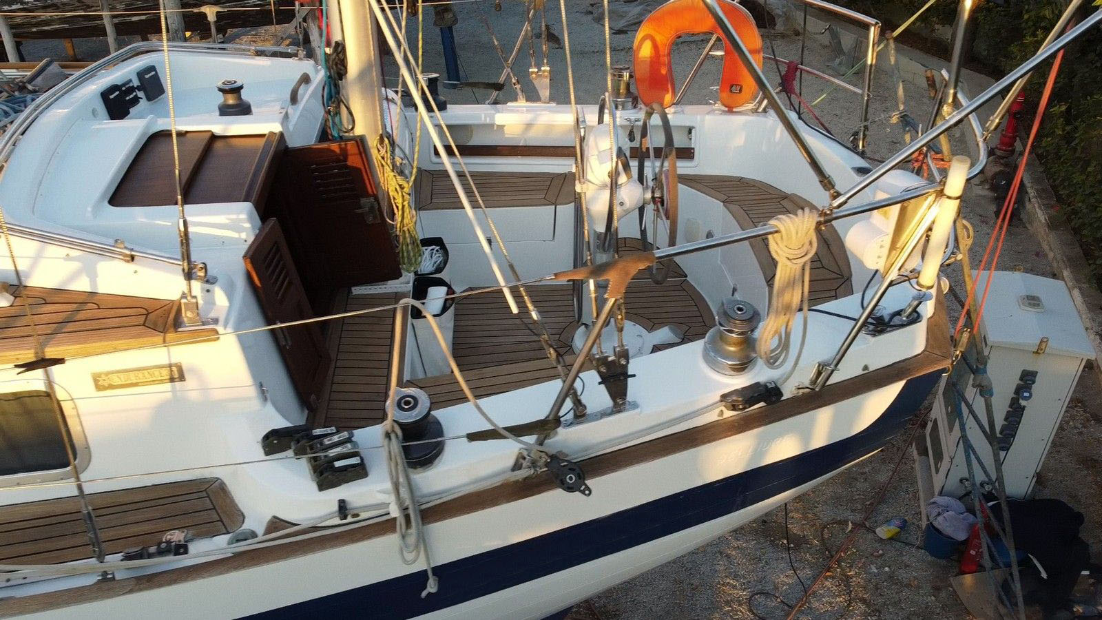 Belliure Endurance 35 · 1980 en venta en Atenas y Sarónico — foto 7