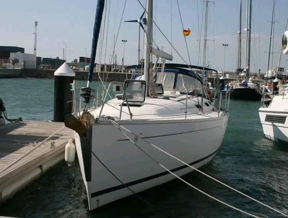 Dufour 385 · 2004 in vendita in Algarve e Lisbona — foto 2