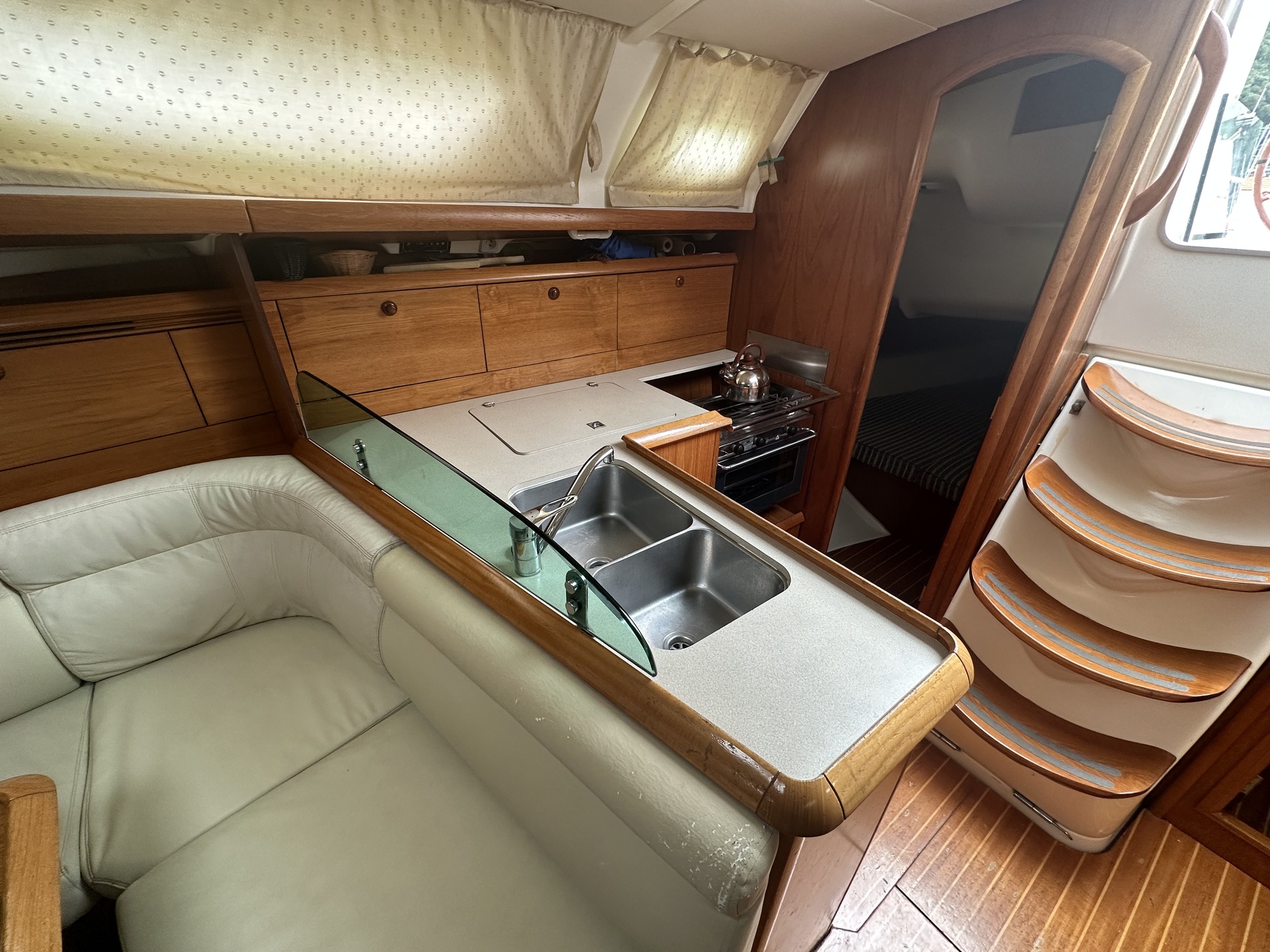 Jeanneau Sun Odyssey 37 Legende · 2005 en venta en Croacia — foto 4