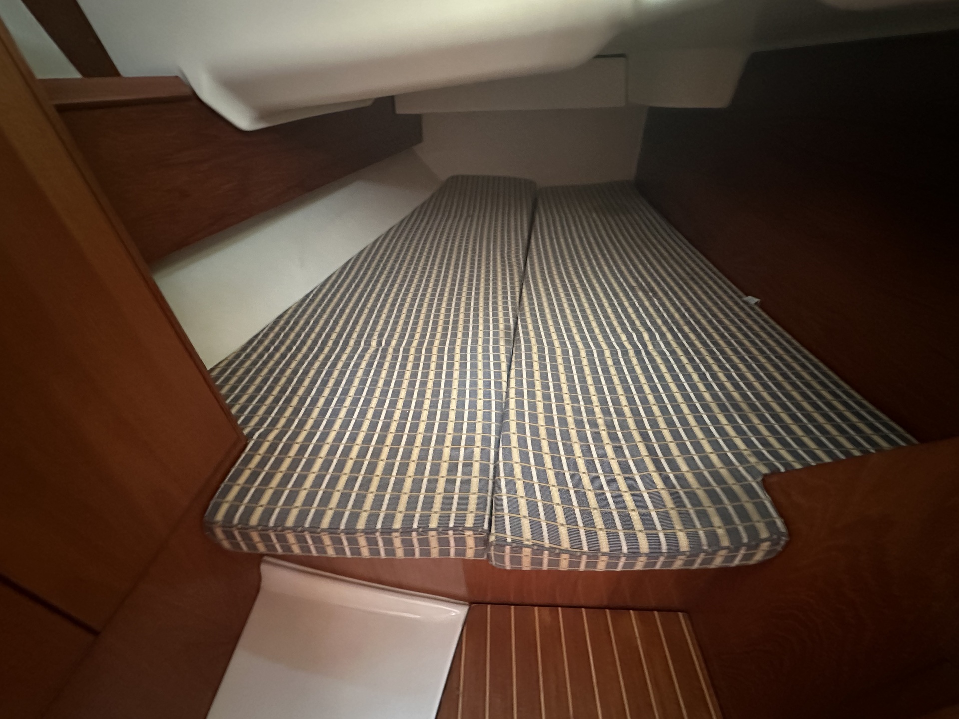 Jeanneau Sun Odyssey 37 Legende · 2005 en venta en Croacia — foto 9