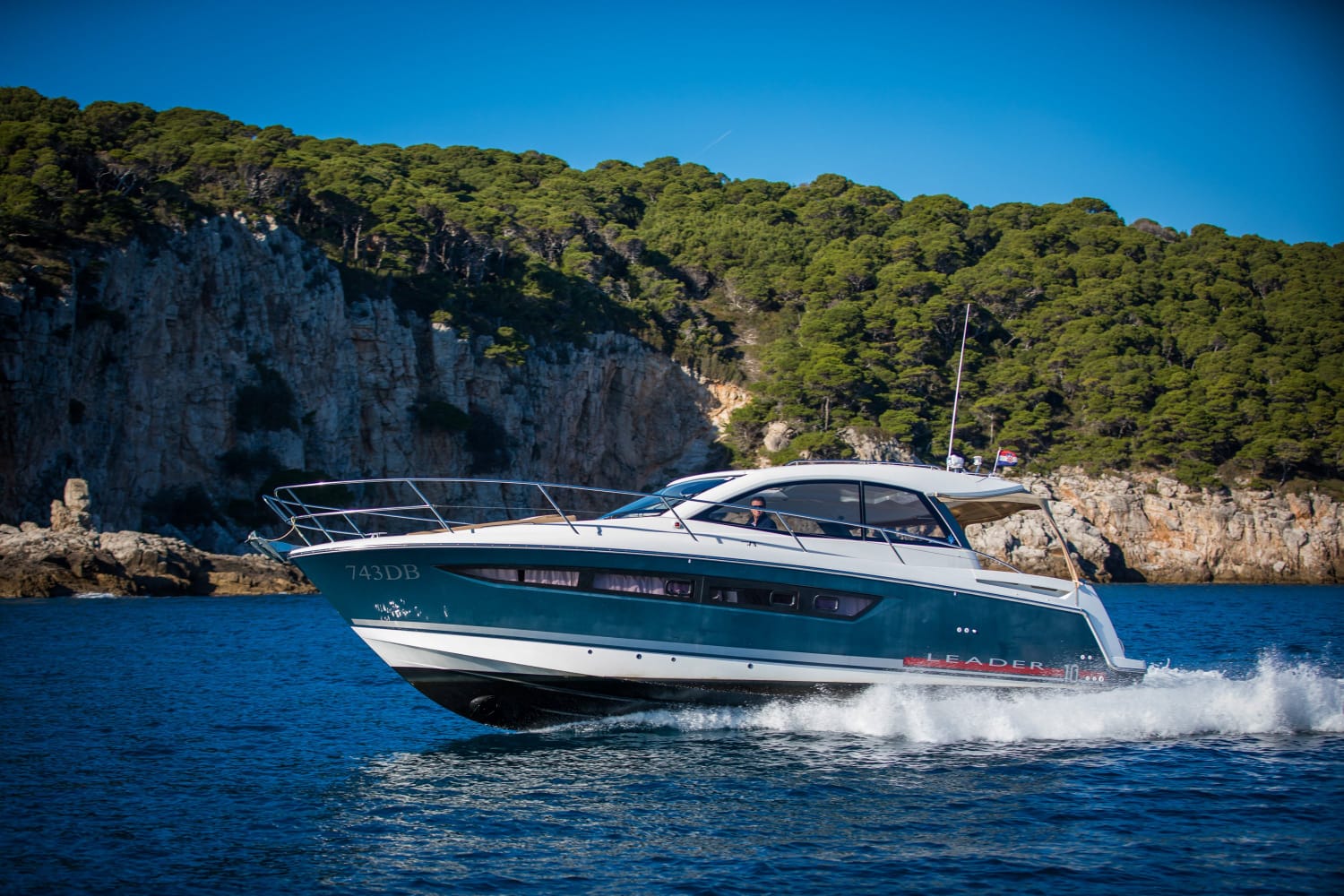 Jeanneau Leader 10 · 2012 for sale in Croatia — photo 2