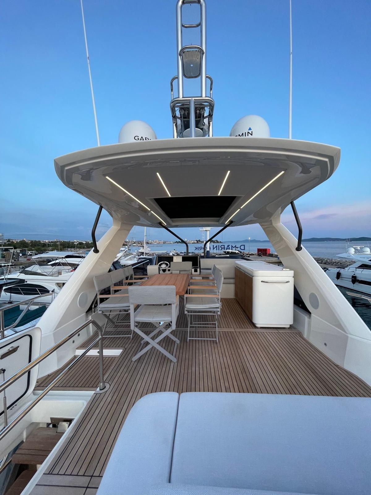Prestige 690 · 2023 en venta en Croacia — foto 6