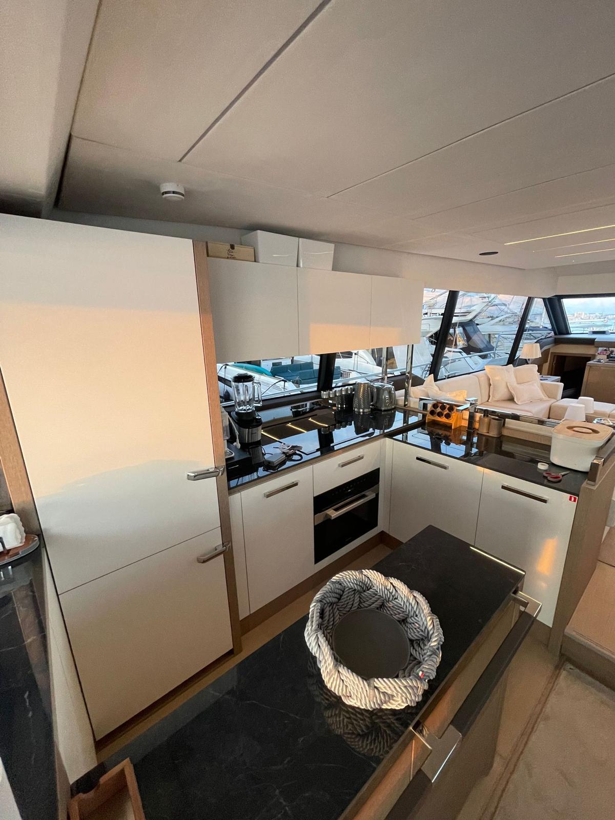 Prestige 690 · 2023 en venta en Croacia — foto 10