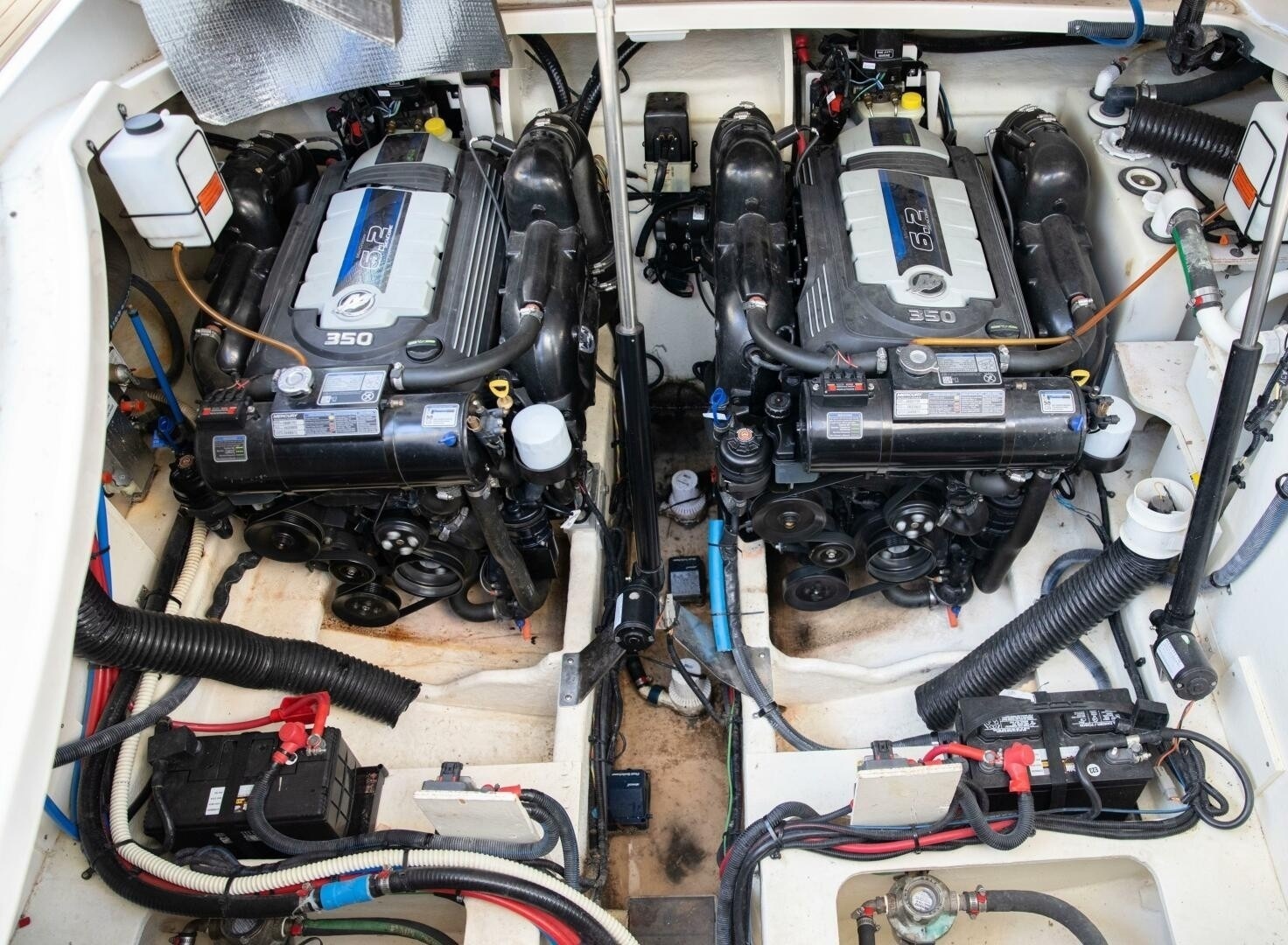 Sea Ray Sundancer 350 · 2016 for sale in Other area — photo 4