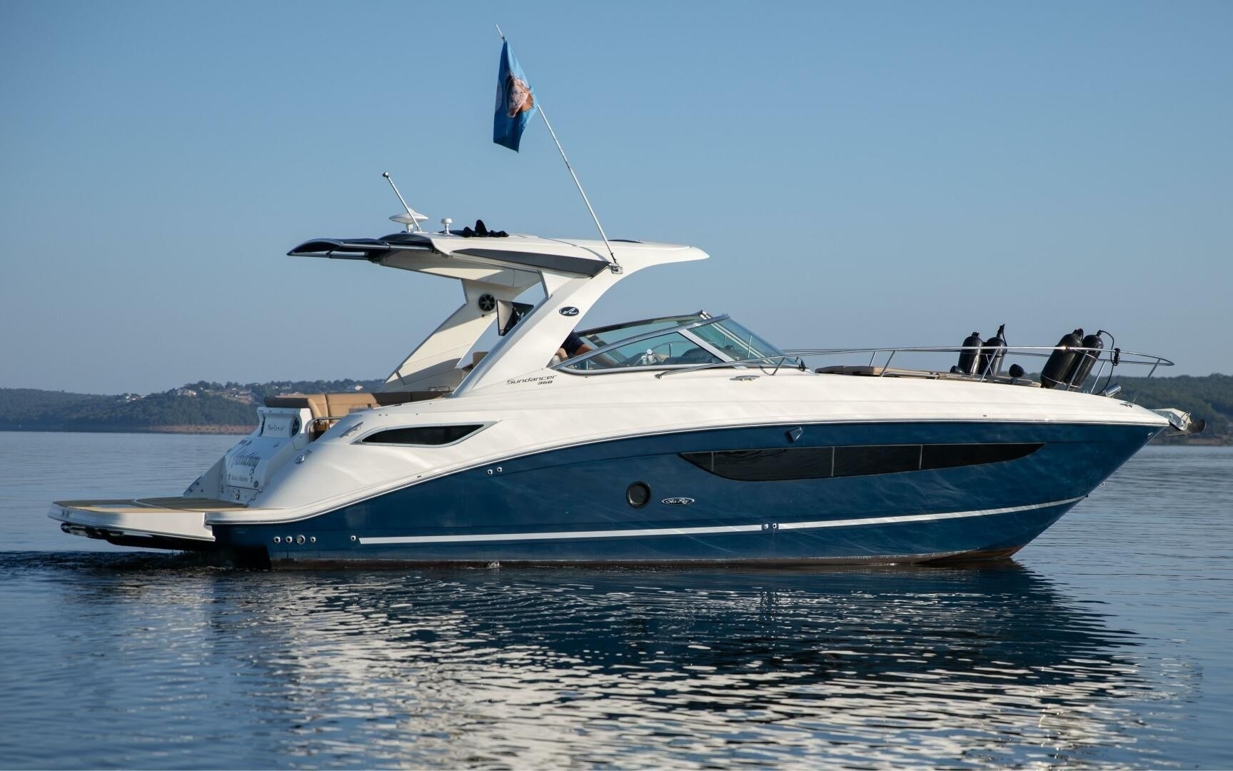 Sea Ray Sundancer 350 · 2016 for sale in Other area — photo 6