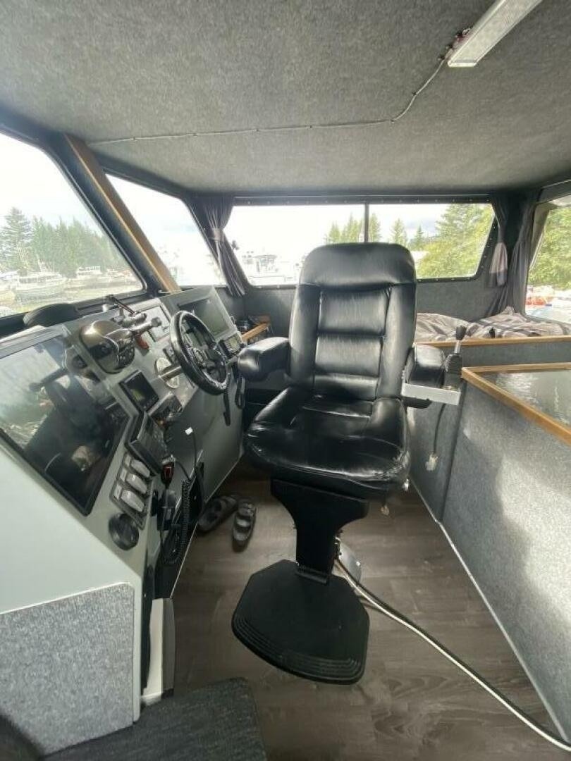 Custom Freestyle Marine 32 · 2022 à vendre – Autre zone — photo 5