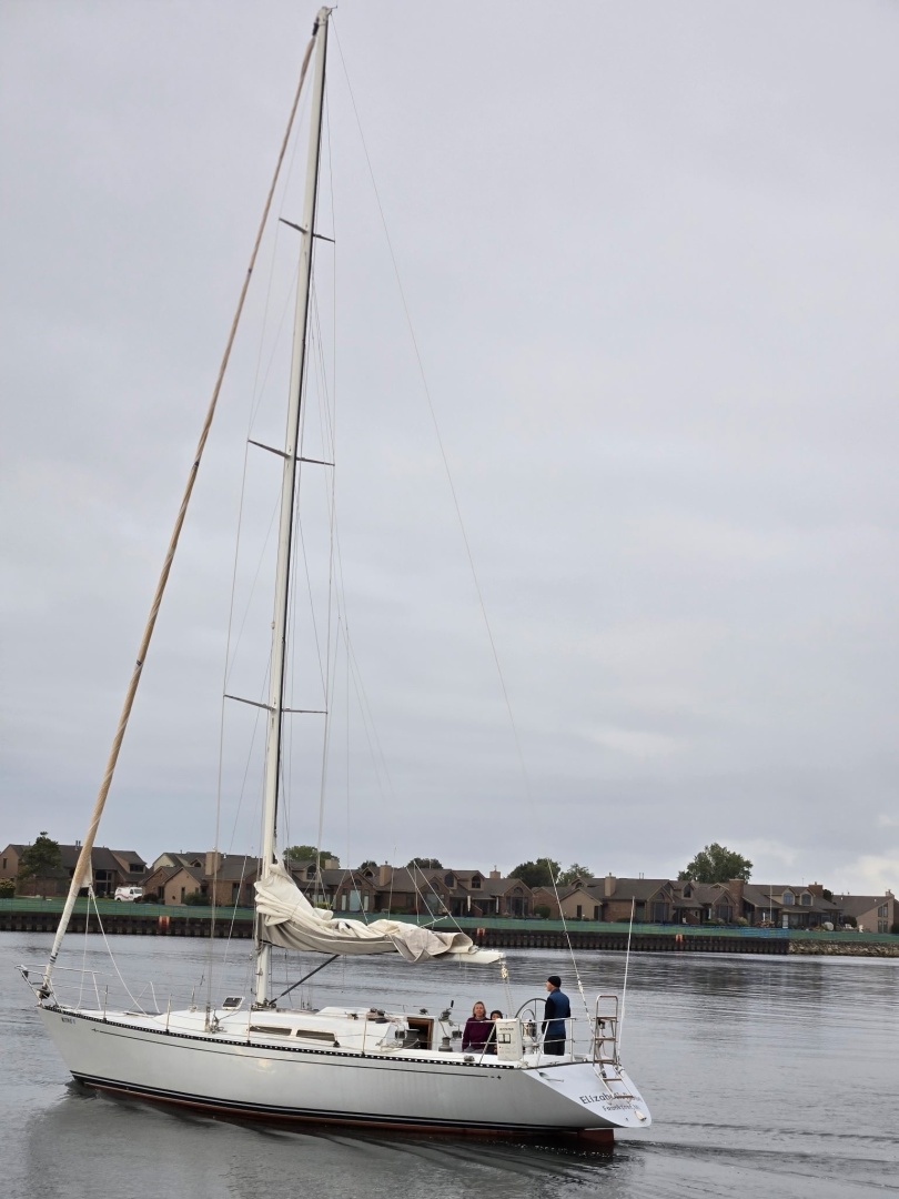C&C 41 · 1983 for sale in Other area — photo 1