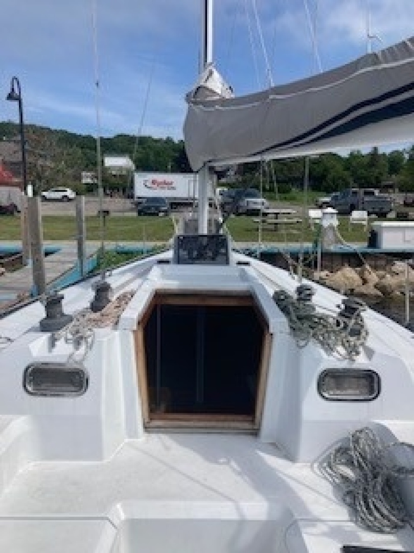 C&C 41 · 1983 for sale in Other area — photo 10
