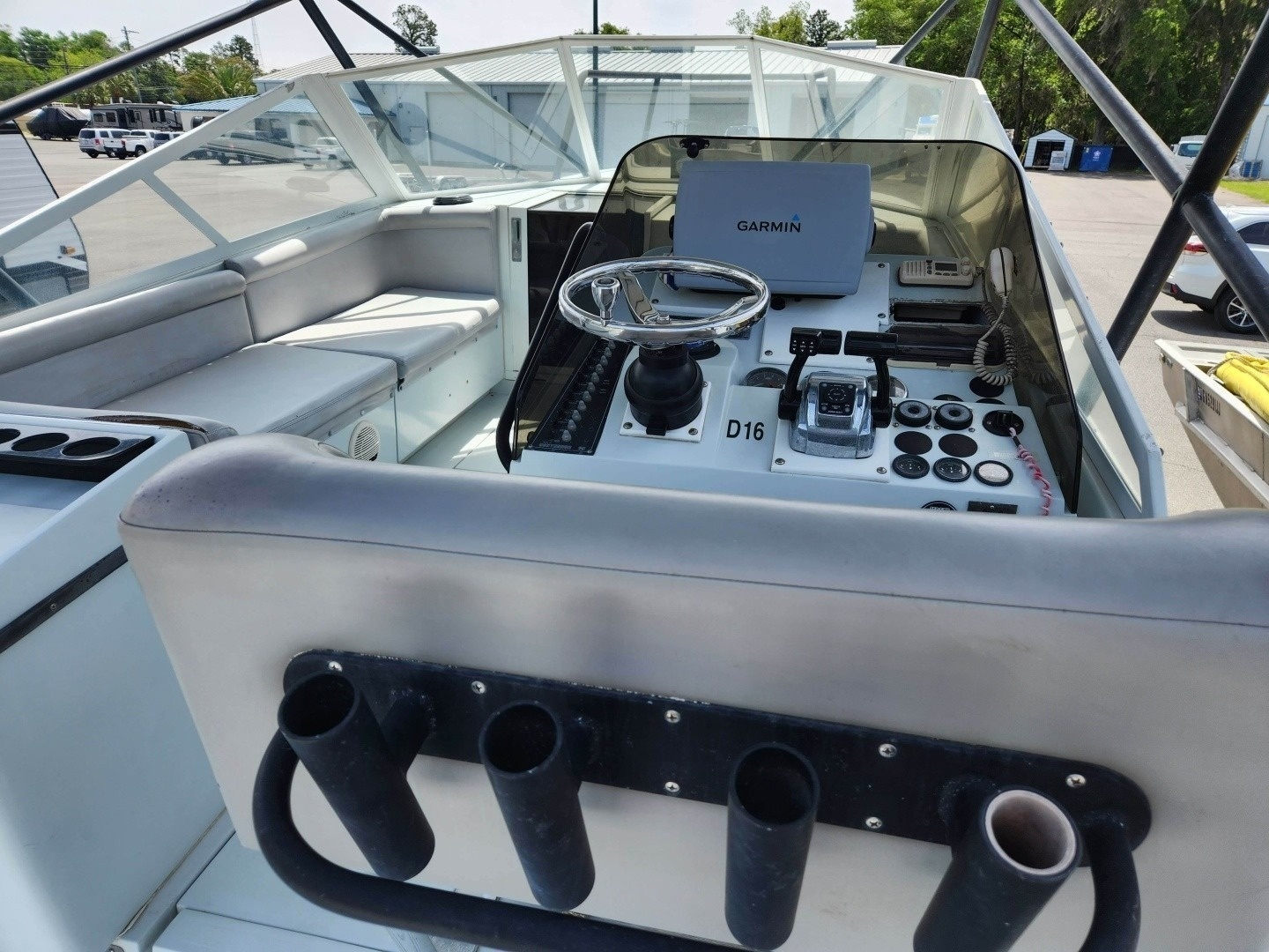 Contender 35 Side Console · 2001 in vendita in Altra zona — foto 6