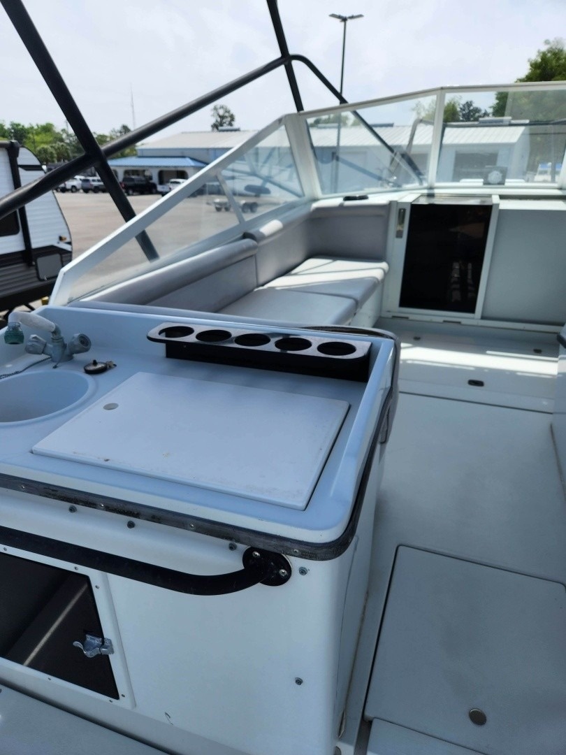 Contender 35 Side Console · 2001 in vendita in Altra zona — foto 10