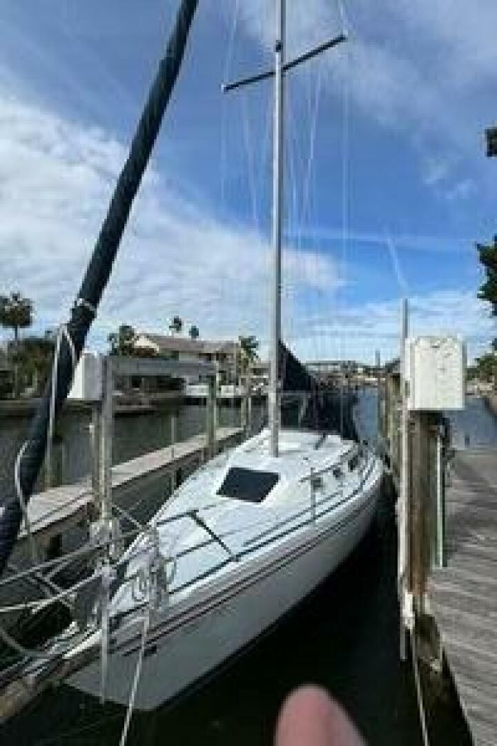 Catalina 30 · 1988 à vendre – Floride — photo 3