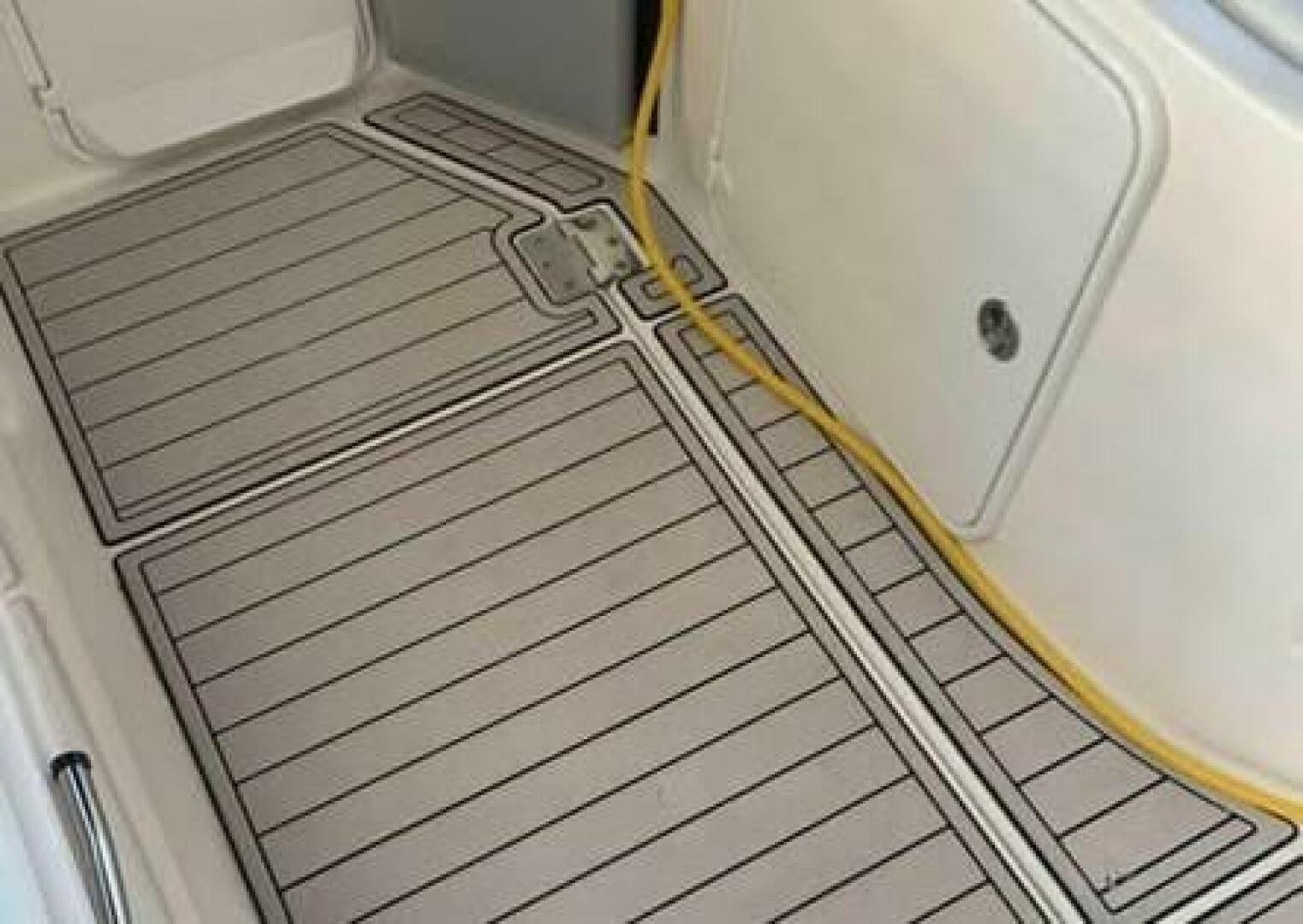 Regal 3060 Window Express · 2006 zu verkaufen – Andere Region — Foto 9