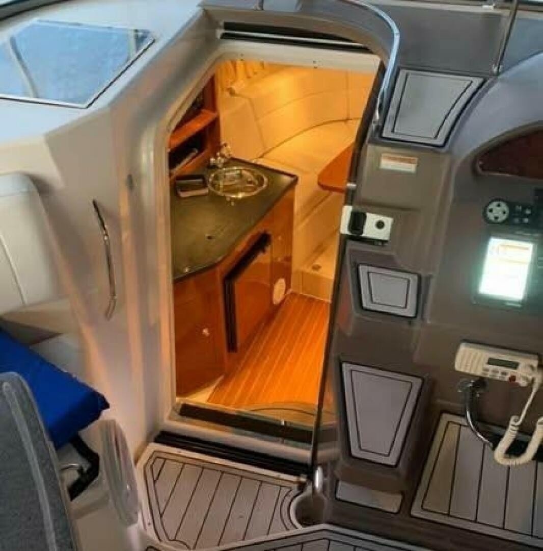 Regal 3060 Window Express · 2006 zu verkaufen – Andere Region — Foto 10