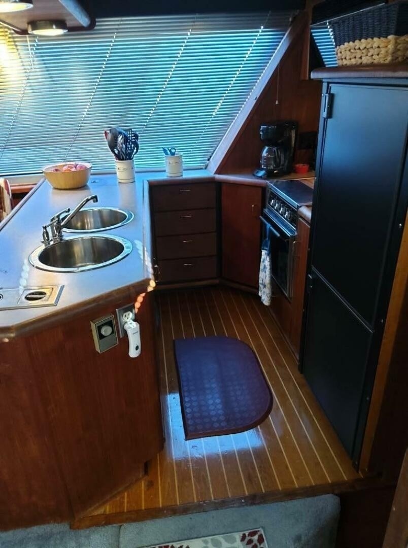 Bayliner 4588 Pilothouse · 1991 à vendre – Autre zone — photo 7
