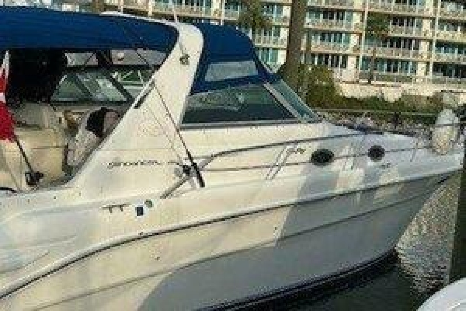 Sea Ray 330 Express Cruiser · 1996 à vendre – Autre zone — photo 2