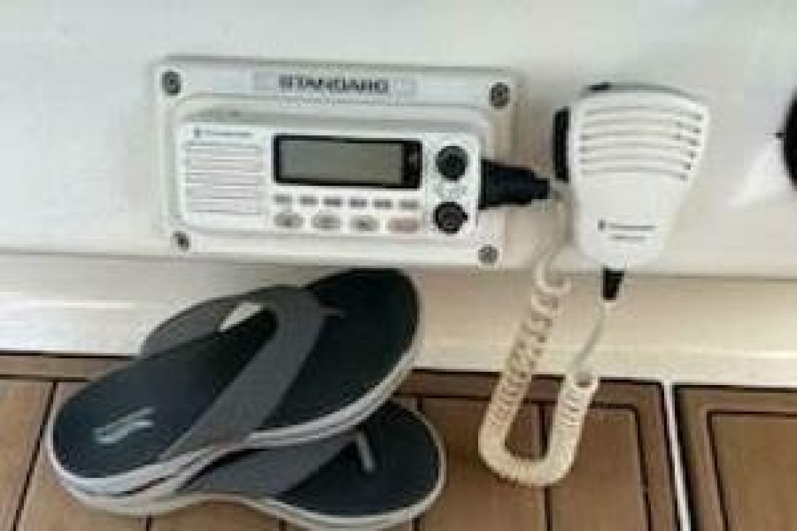 Sea Ray 330 Express Cruiser · 1996 à vendre – Autre zone — photo 9