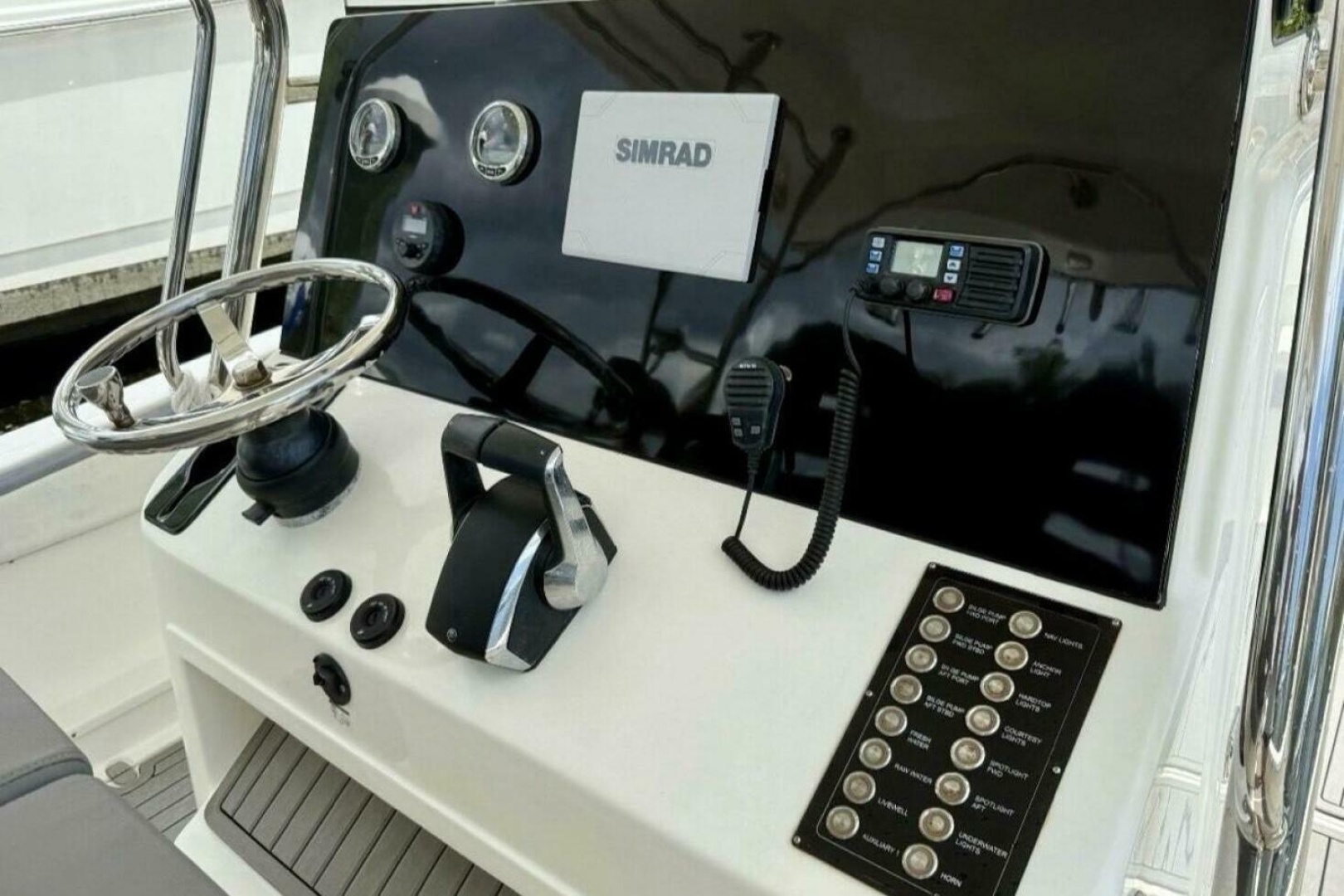 Garnet Offshore 300 HT · 2023 en venta en Florida — foto 3
