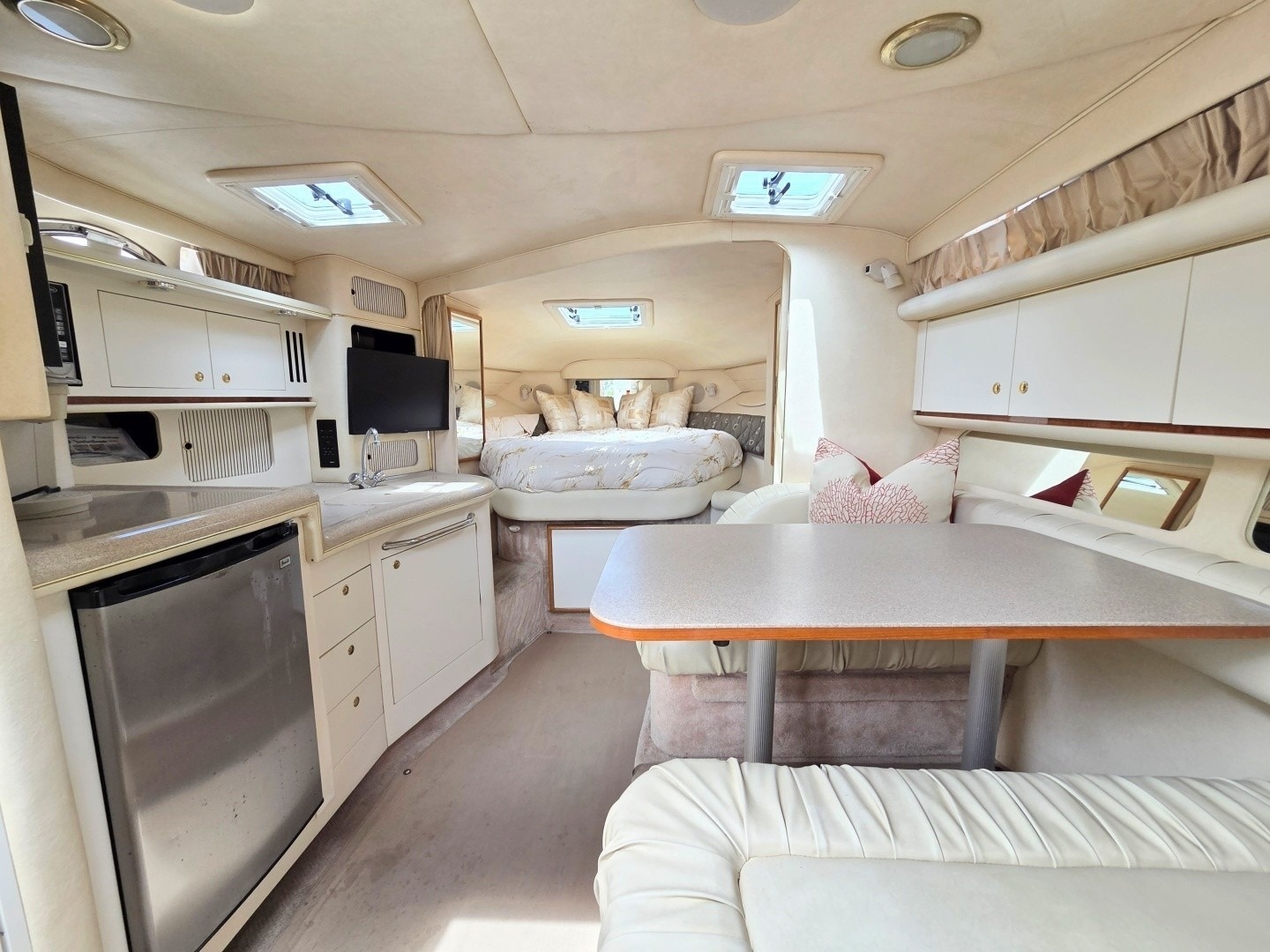 Sea Ray 340 Sundancer · 2000 à vendre – Autre zone — photo 9
