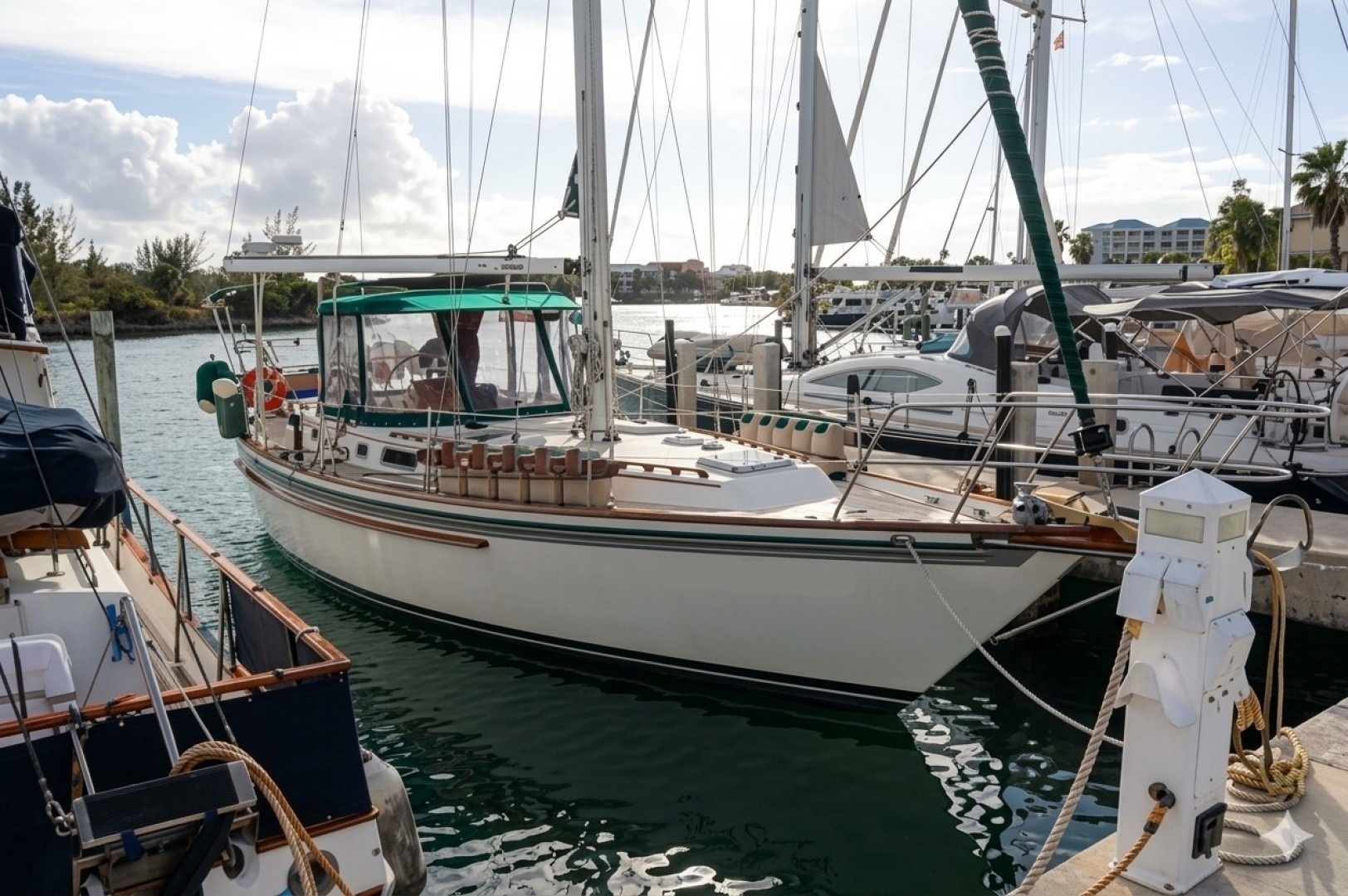 Endeavour 42 CC · 1985 en venta en Florida — foto 1