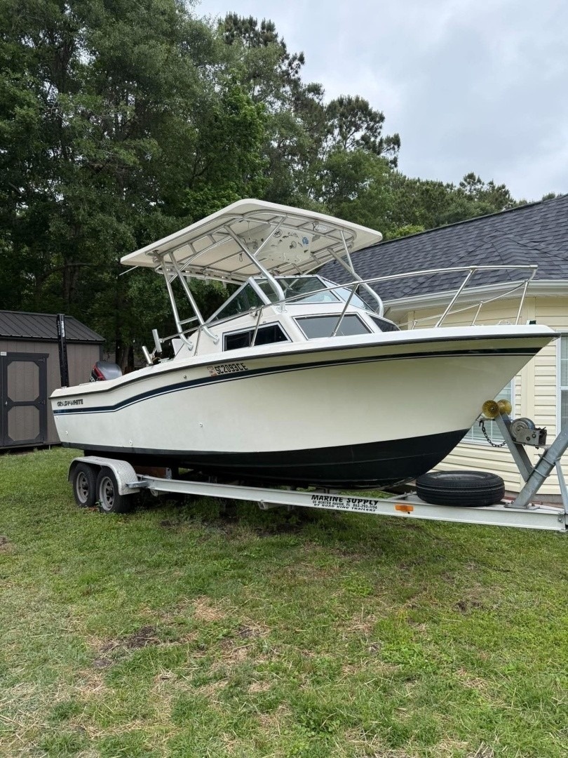 Grady-White 220 Bimini · 1981 for sale in Other area — photo 1