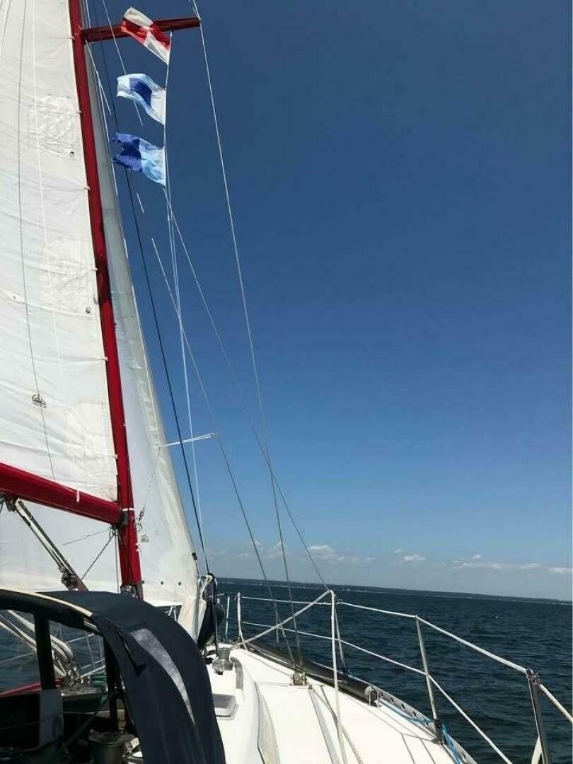 Beneteau First 42 · 1984 zu verkaufen – Andere Region — Foto 3