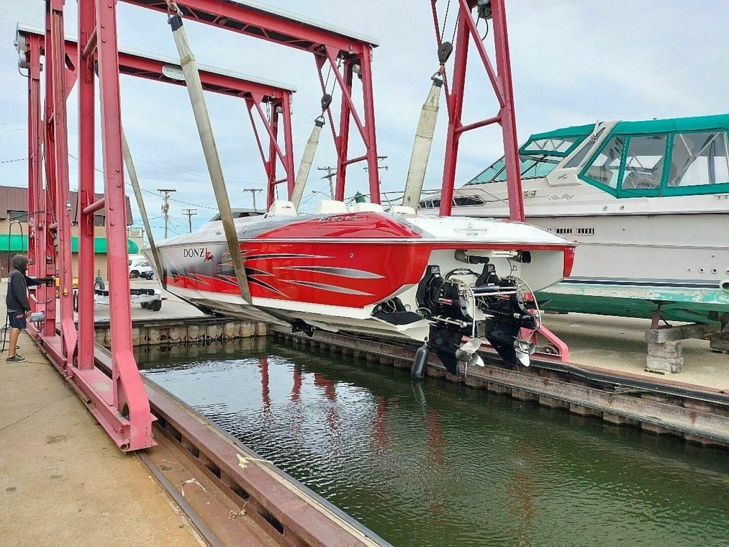 Donzi 35 ZR · 2008 for sale in Other area — photo 5