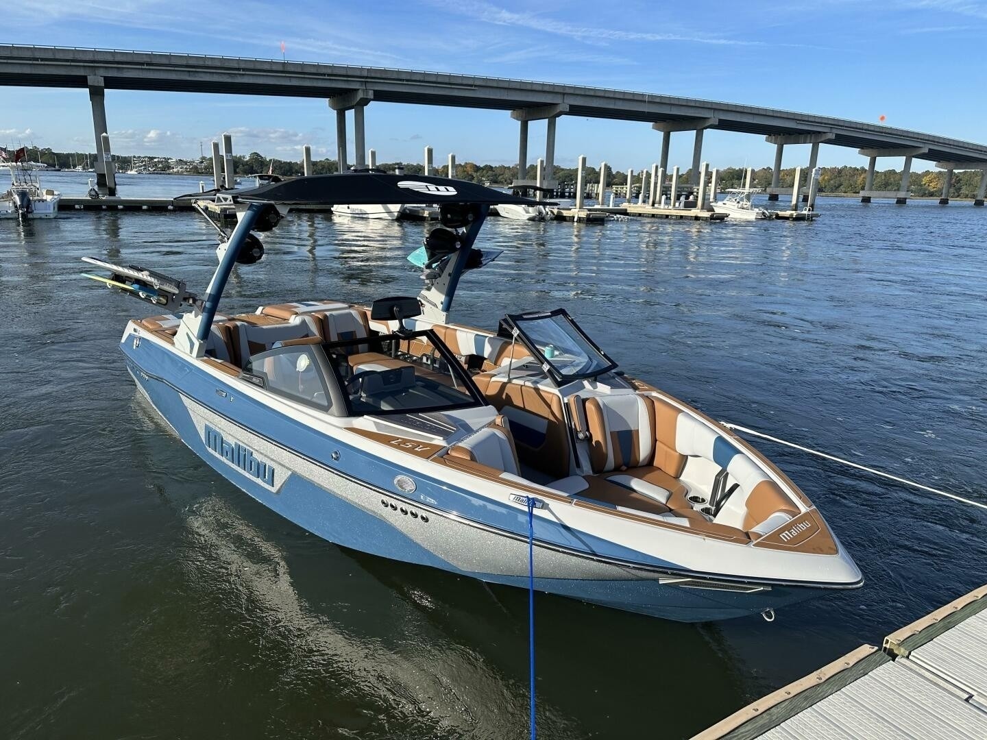 Malibu Wakesetter 23 LSV · 2023 for sale in Other area — photo 1