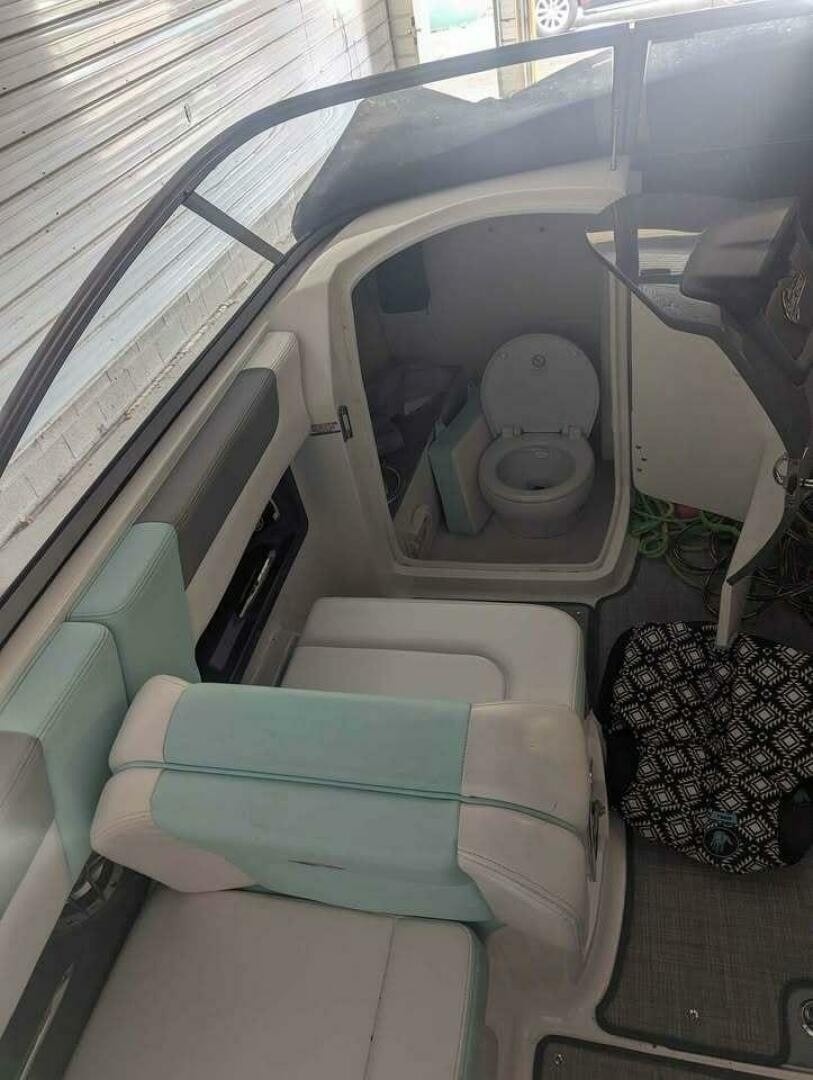 Chaparral 230 SUNCOAST · 2021 zu verkaufen – Andere Region — Foto 6