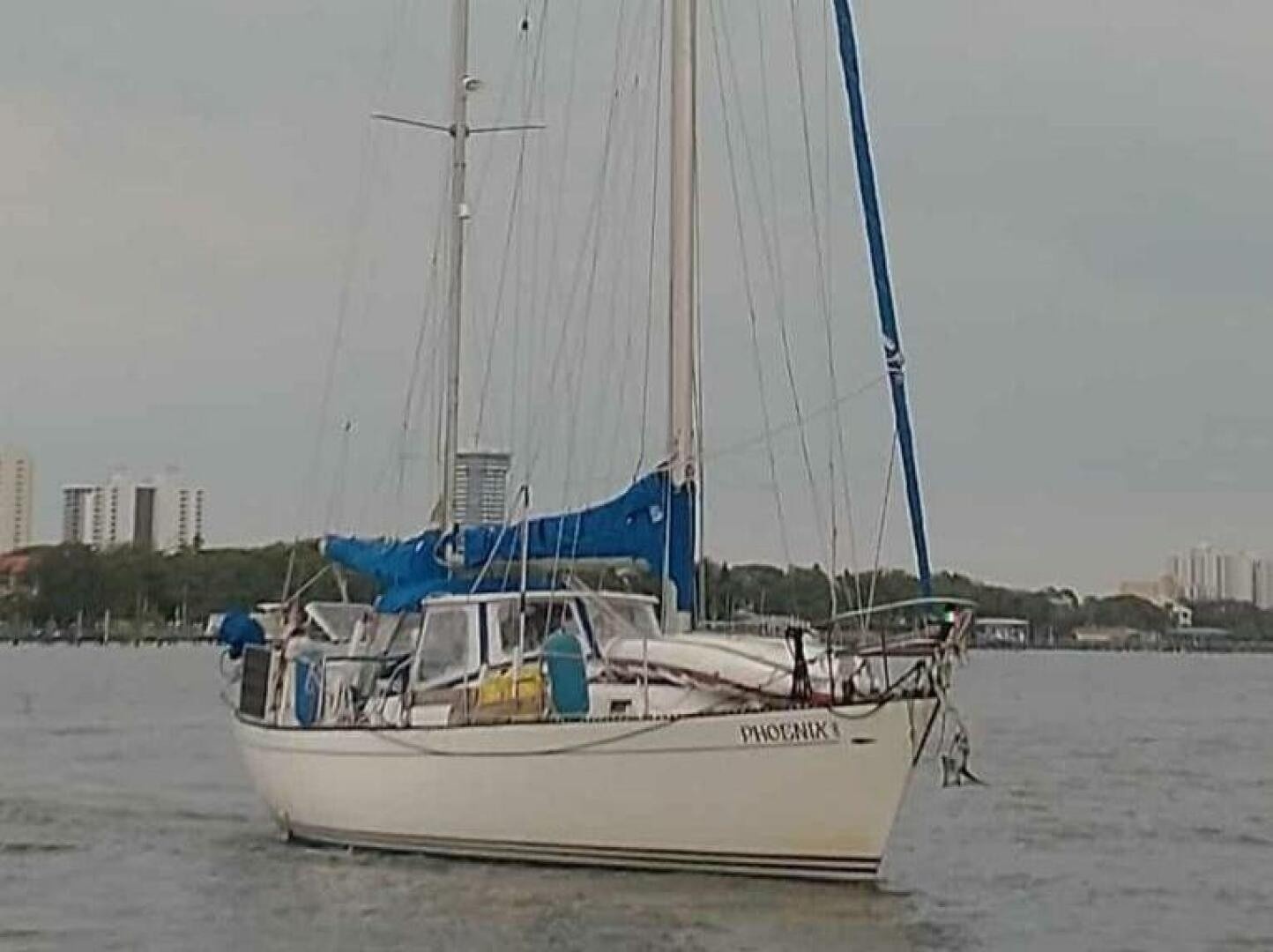 Hughes 3910 · 1979 for sale in Florida — photo 3