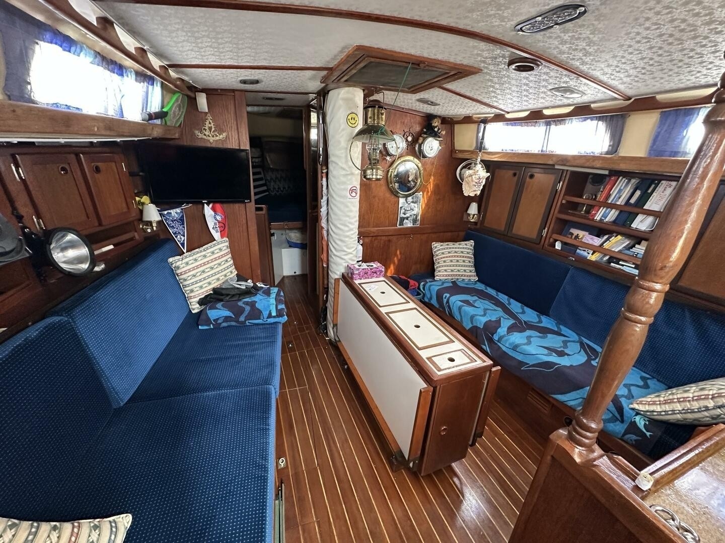 Hughes 3910 · 1979 for sale in Florida — photo 8