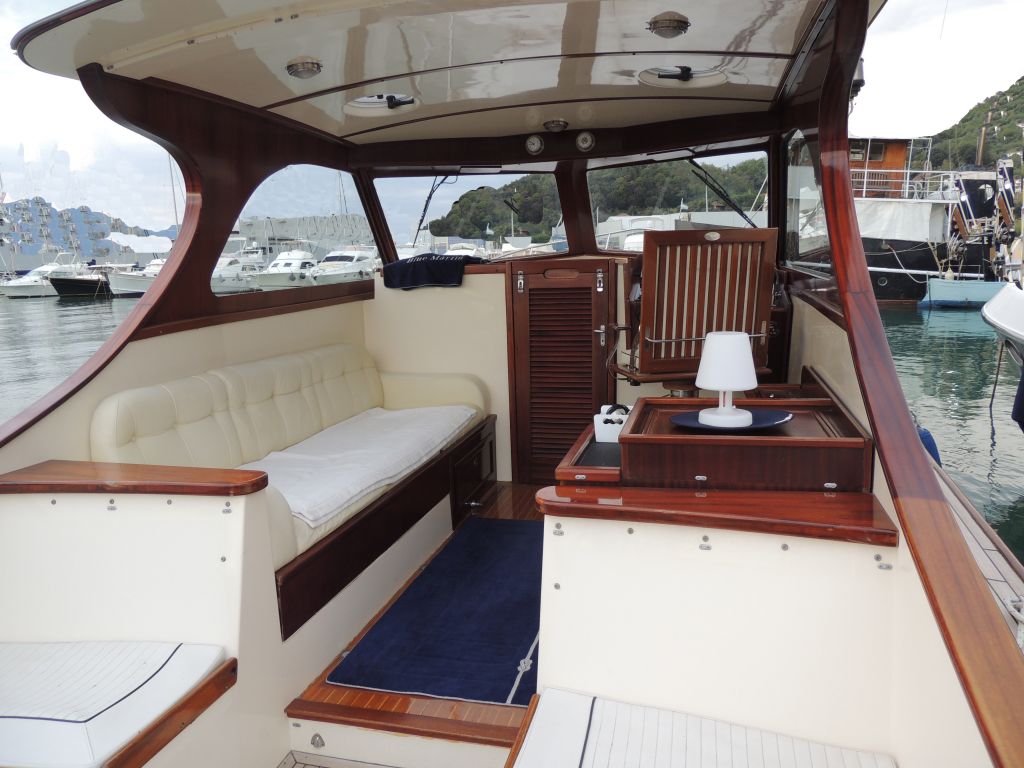 Austin Parker 37 Speedster · 2002 in vendita in Liguria e Genova — foto 3