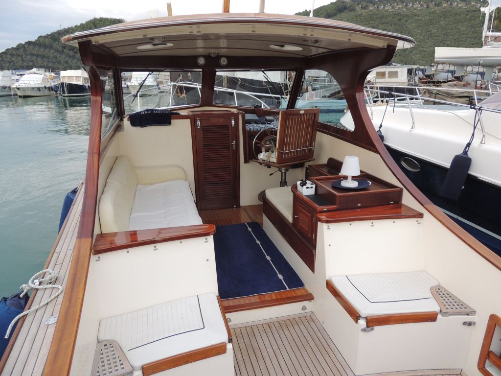 Austin Parker 37 Speedster · 2002 in vendita in Liguria e Genova — foto 4