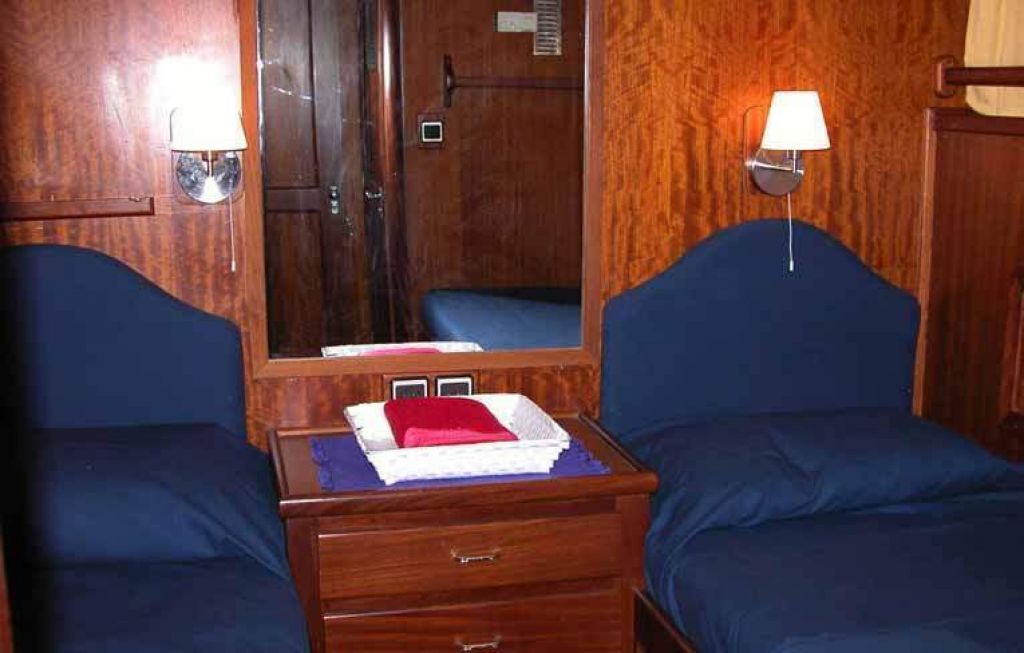 Hatteras 58 MY · 1972 en venta en Liguria y Génova — foto 9