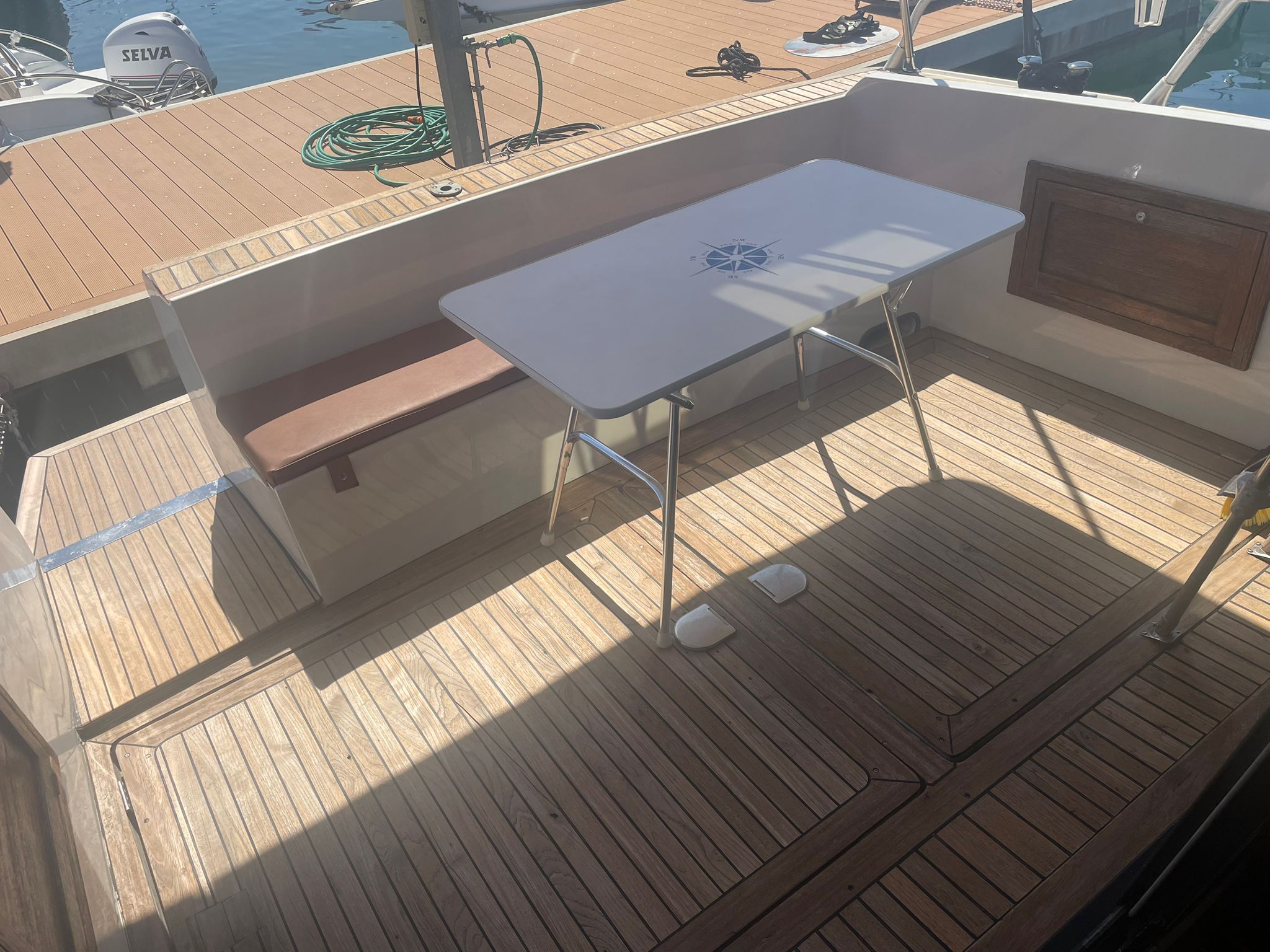 Piantoni Hurricane 35 FLY · 1981 in vendita in Napoli e Amalfi — foto 6