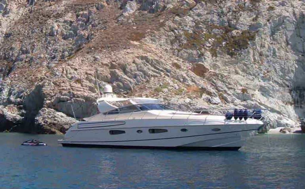 Riva Mercurius 59 · 2001 à vendre – Autre zone — photo 1
