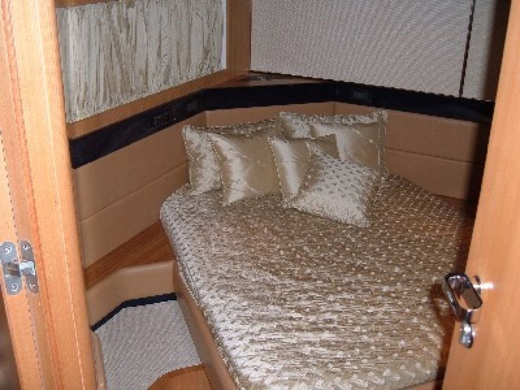 Riva Mercurius 59 · 2001 à vendre – Autre zone — photo 9
