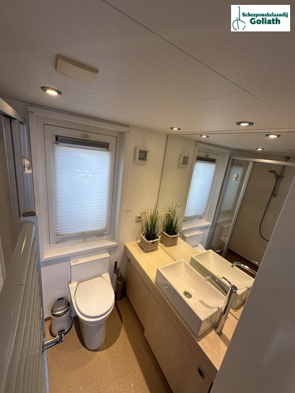 Prins Homeship 1350 Houseboat Flark Ligplaats Voorhanden · 2006 zu verkaufen – Niederlande und Belgien — Foto 10