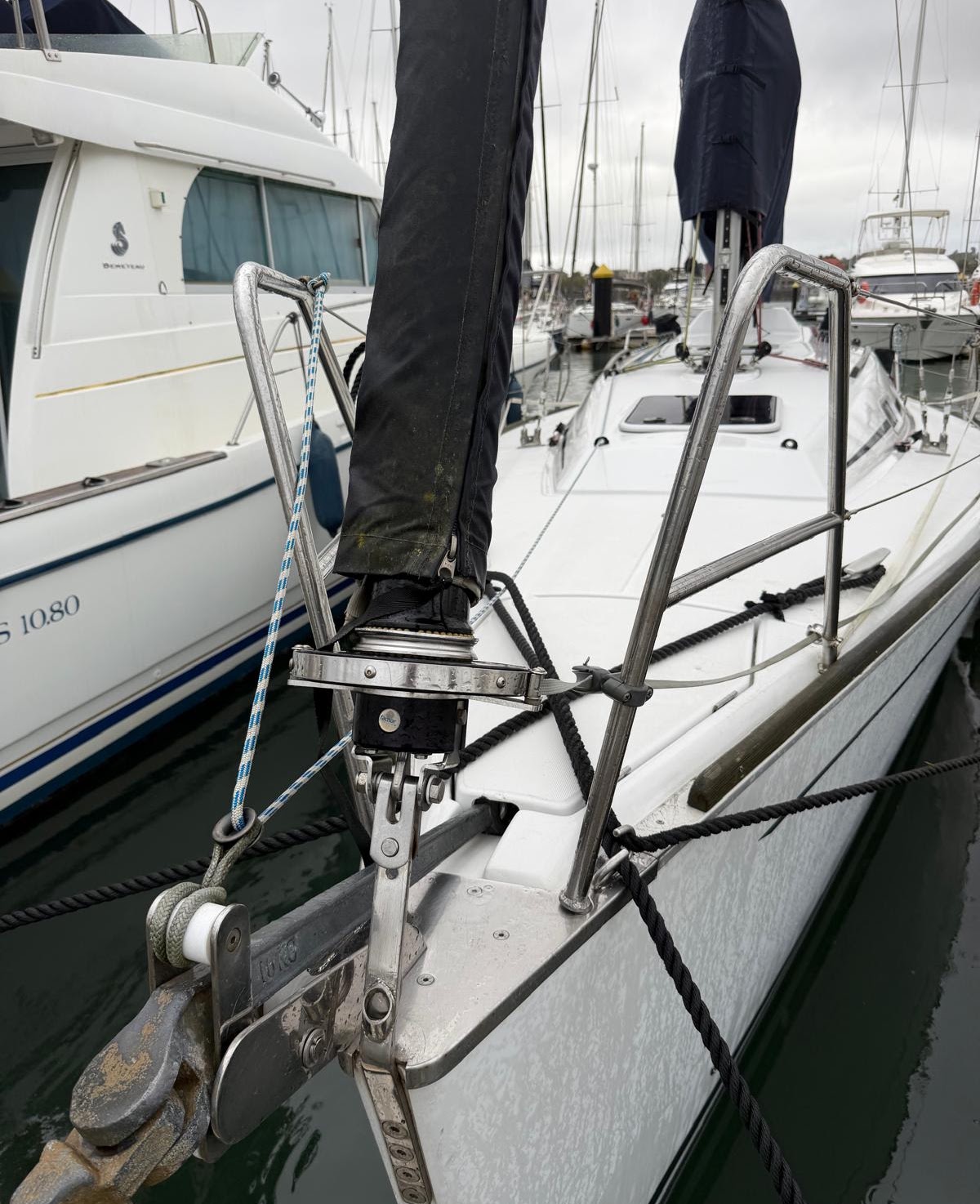 Grand Soleil 34 · 2001 in vendita in Asturie, Cantabria e Paesi Baschi — foto 7