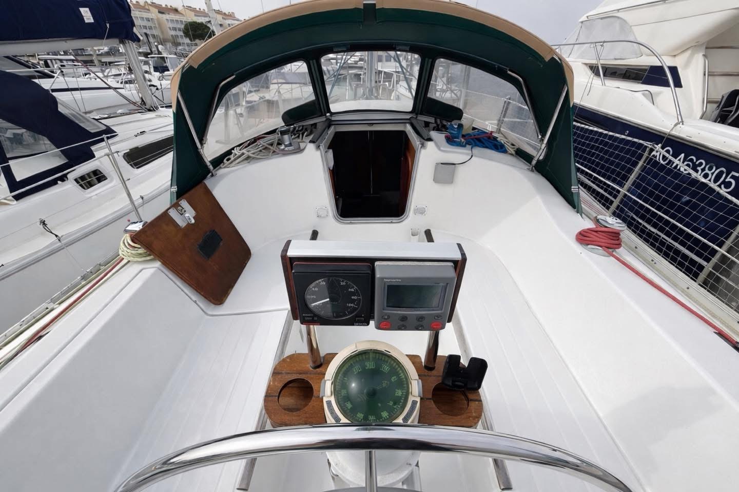 Beneteau Oceanis 321 · 1996 à vendre – Autre zone — photo 2