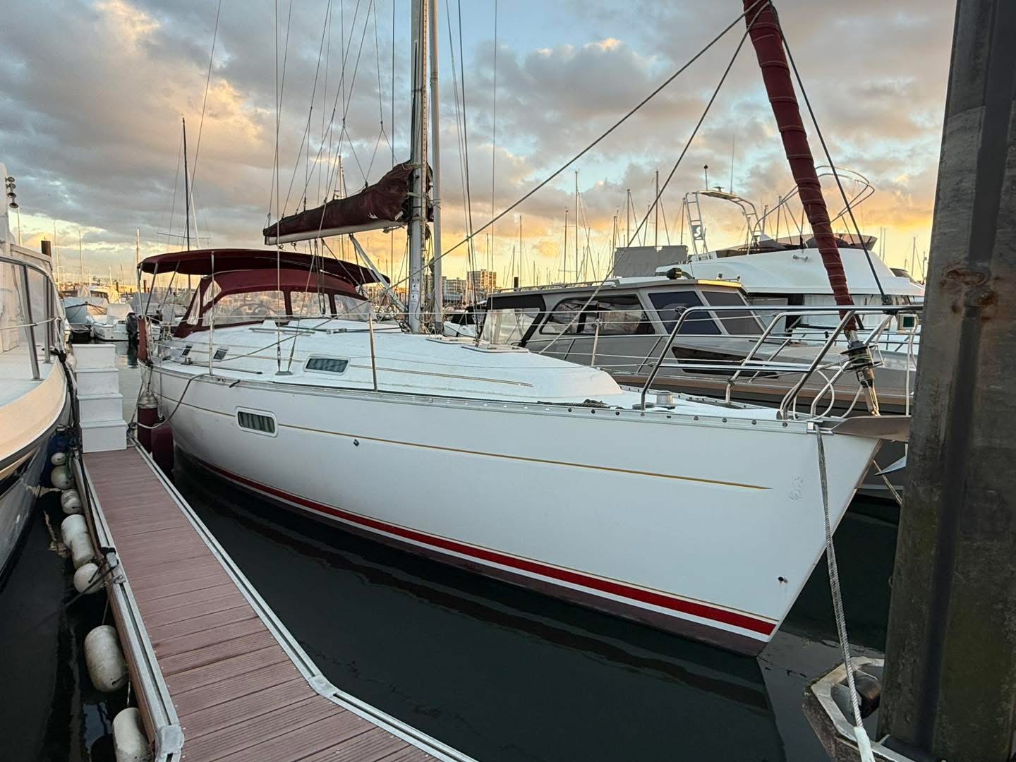Beneteau Oceanis Clipper 361 · 1999 en venta en Otra zona — foto 2