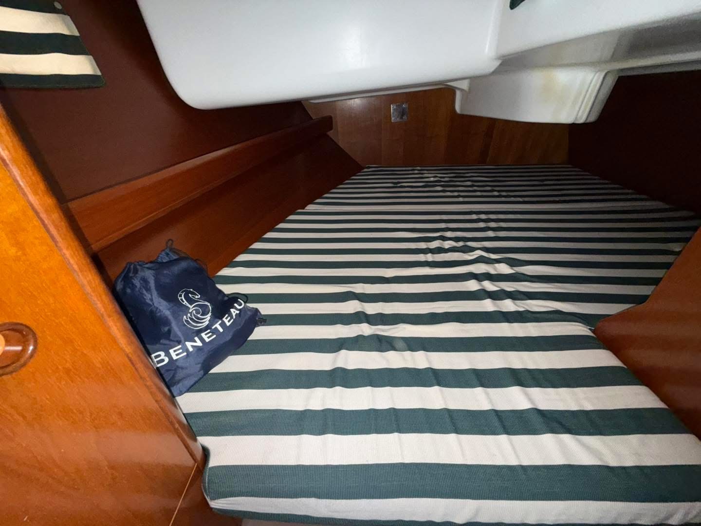 Beneteau Oceanis Clipper 361 · 1999 en venta en Otra zona — foto 7