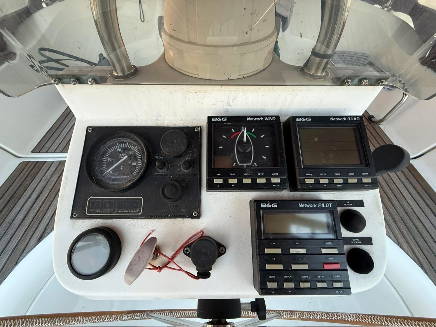 Beneteau Oceanis Clipper 361 · 1999 en venta en Otra zona — foto 9