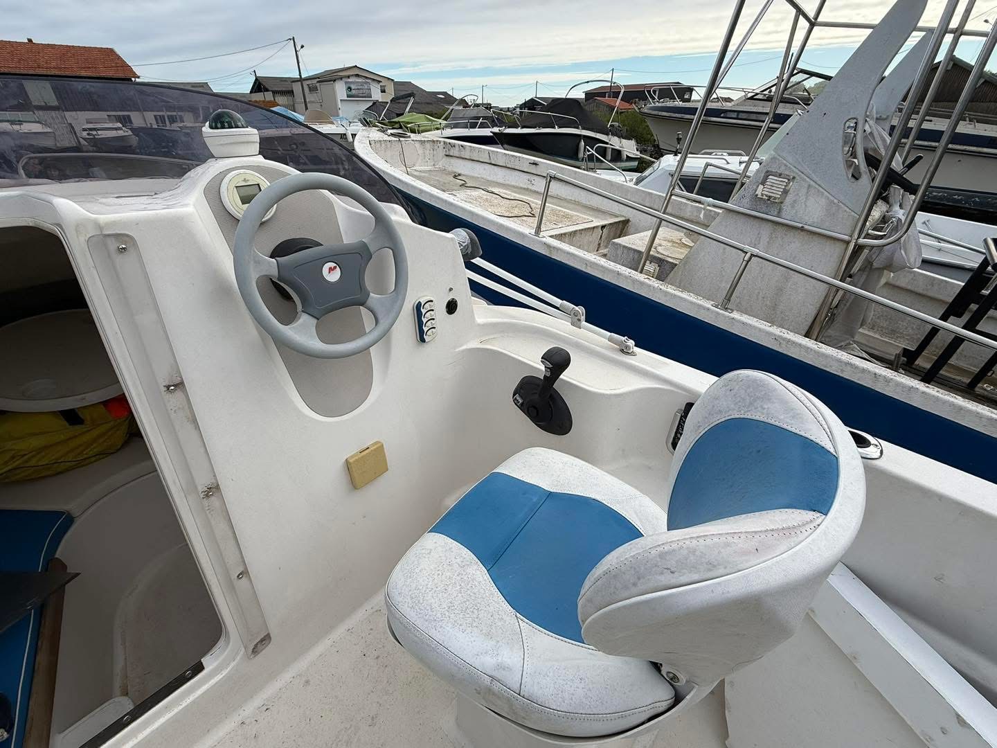 Quicksilver 520 Flamingo · 2006 en venta en Otra zona — foto 6