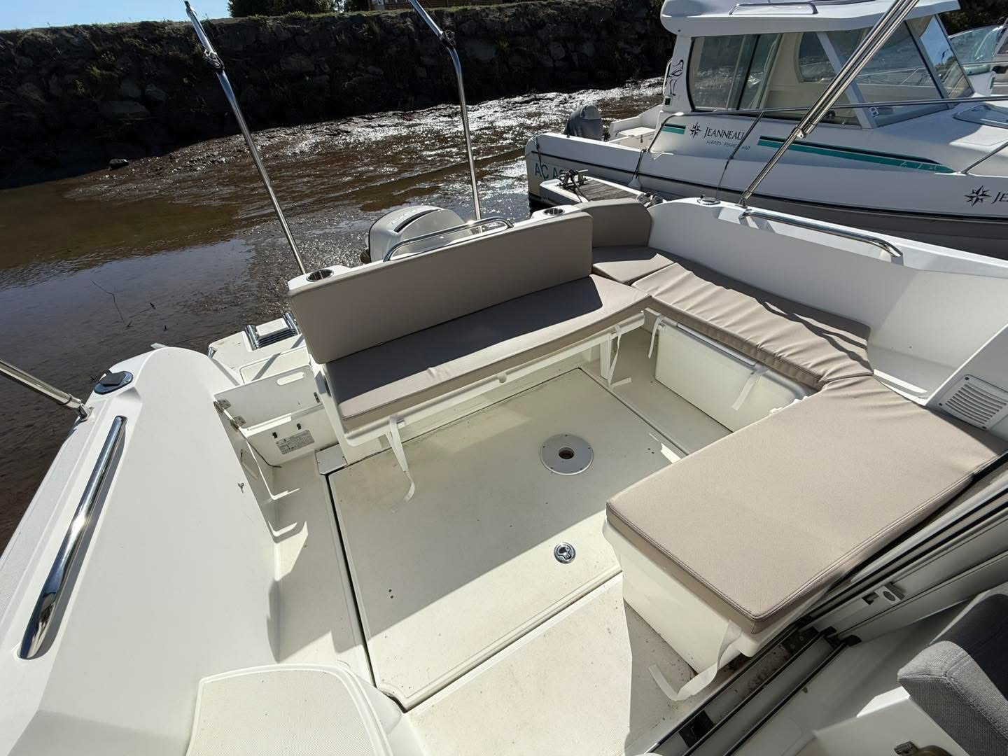 Beneteau Antares 8 OB · 2018 in vendita in Altra zona — foto 7