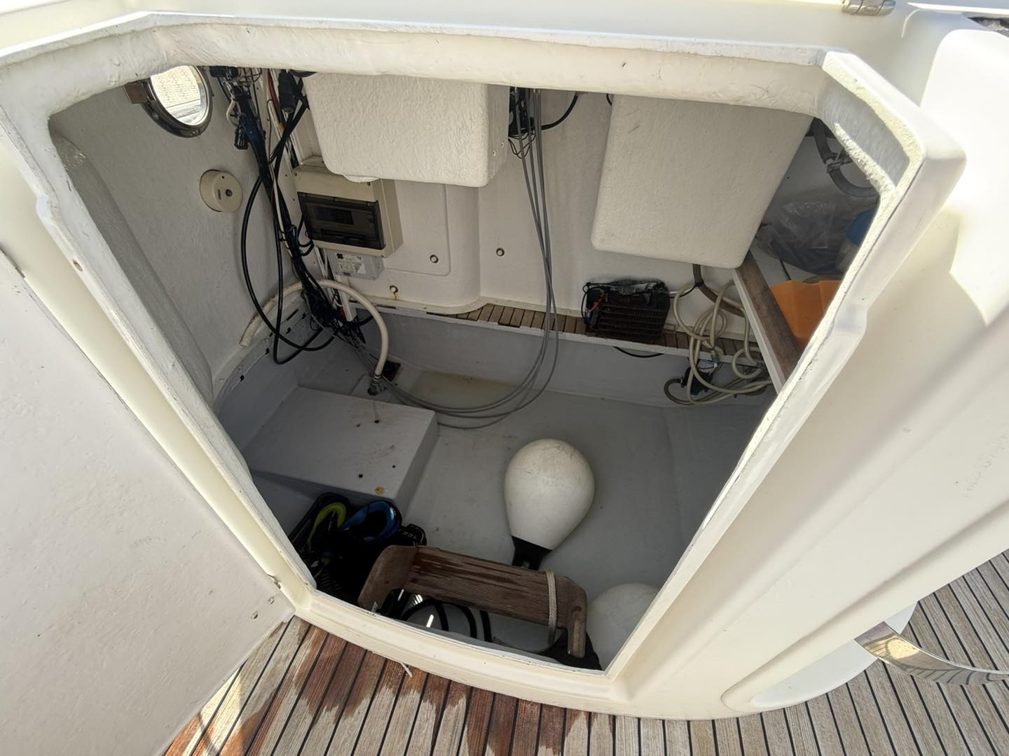 Beacher V9 · 2004 en venta en Otra zona — foto 9