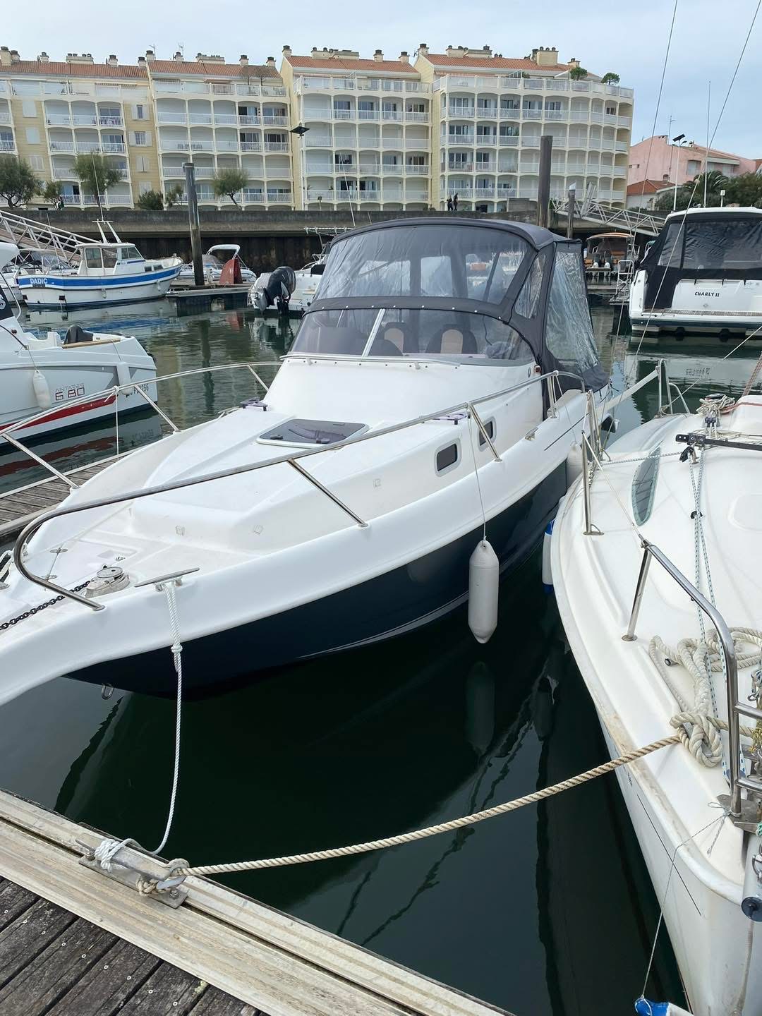 B2 marine 752 Cap ferret Day Cruiser · 2018 zu verkaufen – Andere Region — Foto 6
